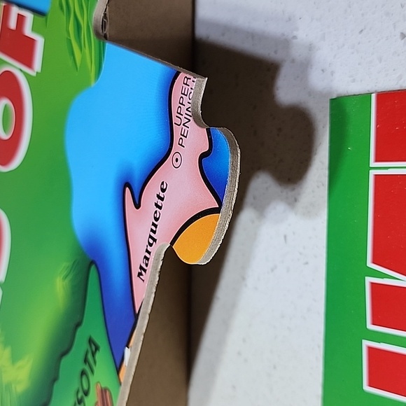 26 pc USA Wooden Floor Puzzle New in box - Picture 4 of 8